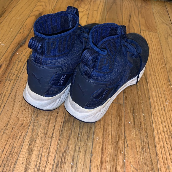 Authentic Puma - Picture 3 of 3